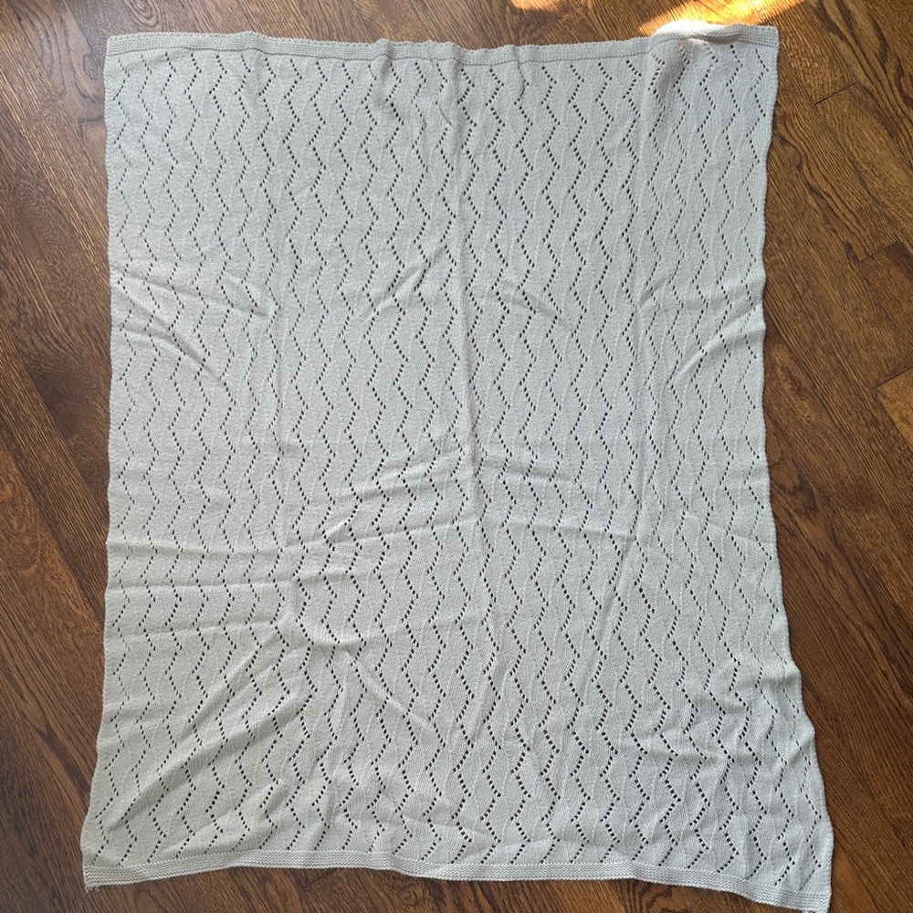 Pottery Barn Baby Blankets (2)